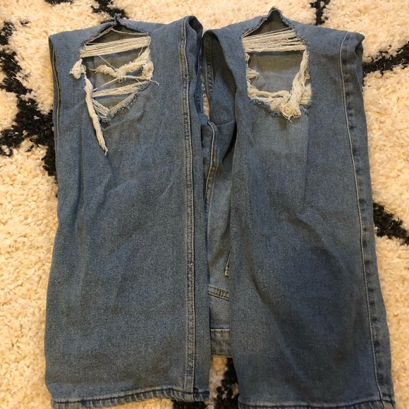 Hollister 5L super high rise distressed dad jeans - Picture 3 of 5